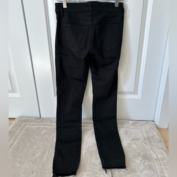 UNIQLO Stretchy High-rise Skinny Jeans 🐈‍⬛👖 - Picture 3 of 7